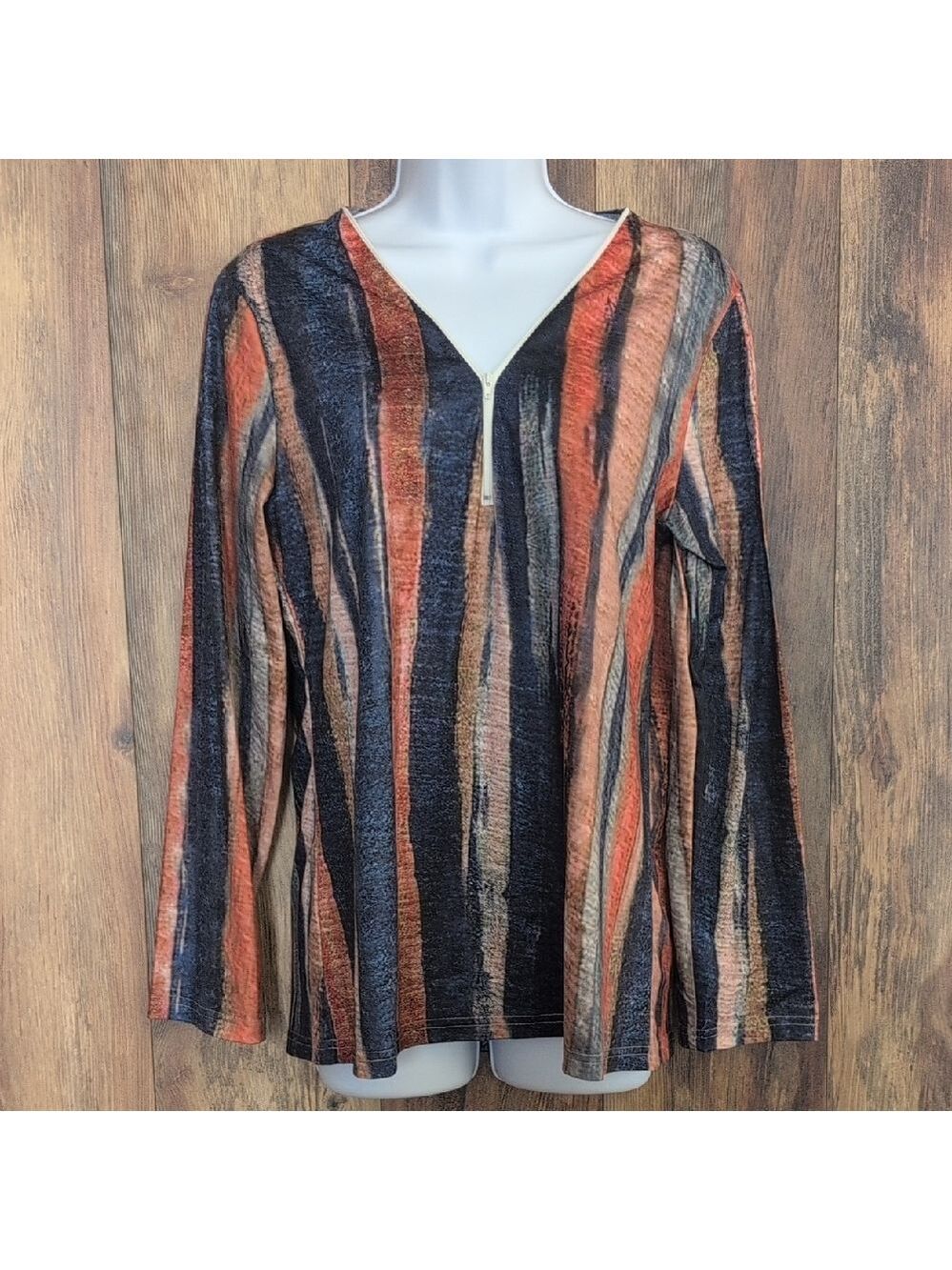 Colorful V-Neck Long Sleeve Top S                             H113